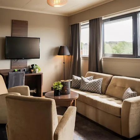 מלון Agotnes Hotell *