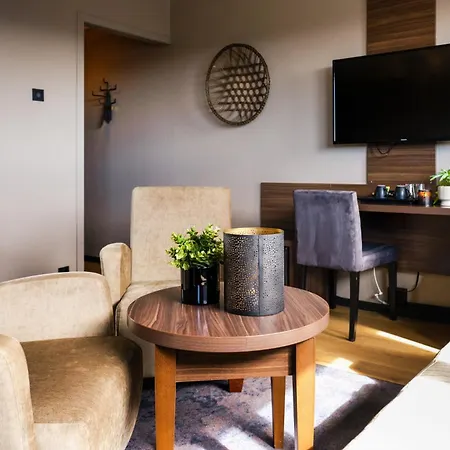 Agotnes Hotell מלון Ågotnes